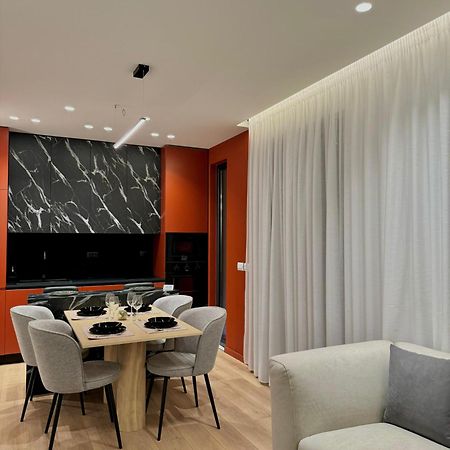 Incasso City Center Apartment Тирана Екстериор снимка