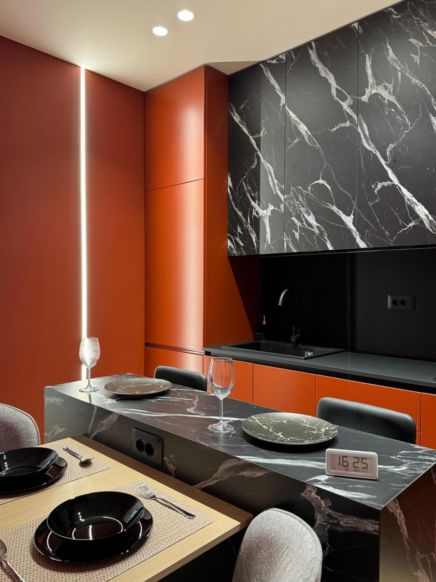 Incasso City Center Apartment Тирана Екстериор снимка