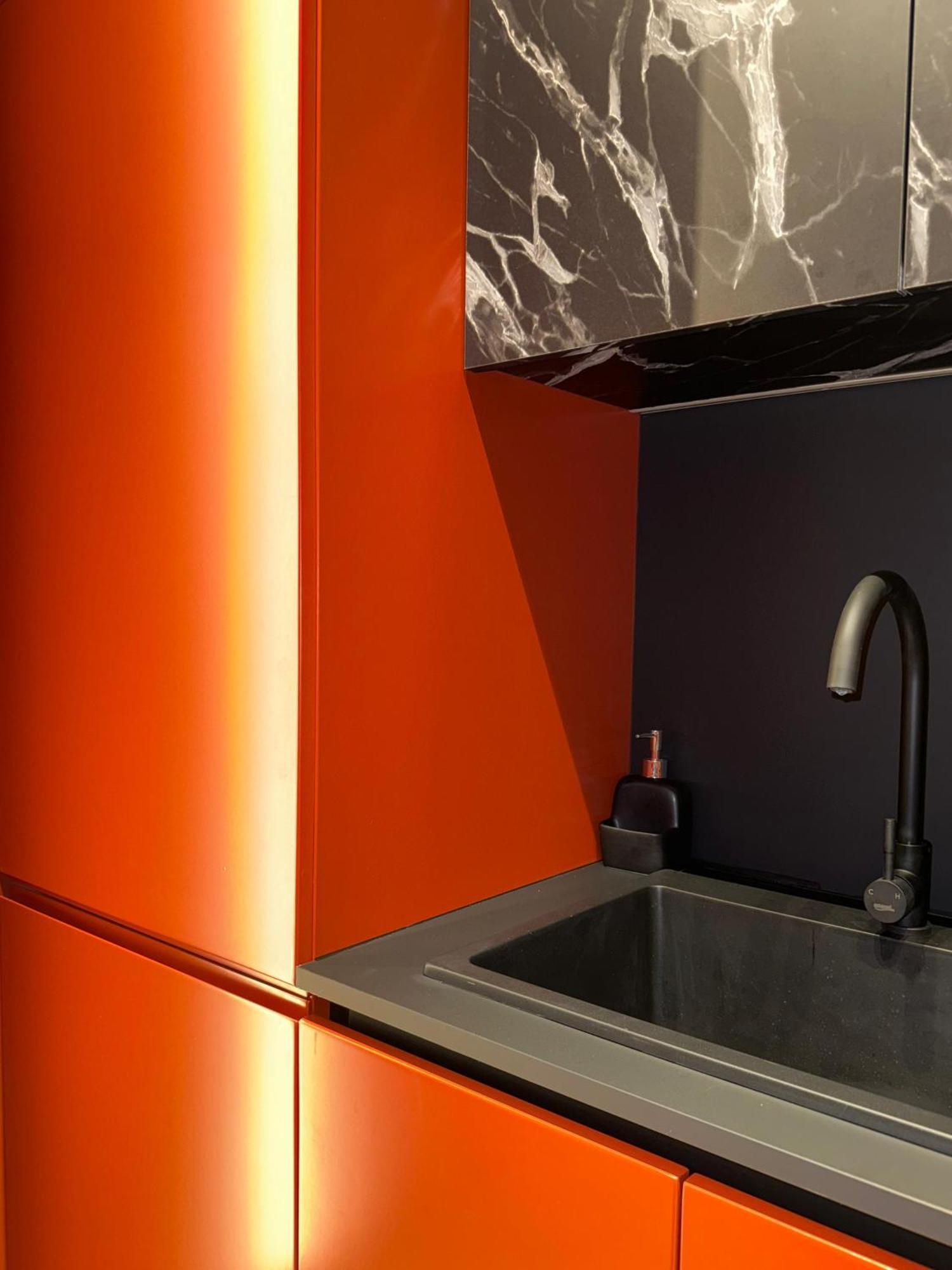 Incasso City Center Apartment Тирана Екстериор снимка