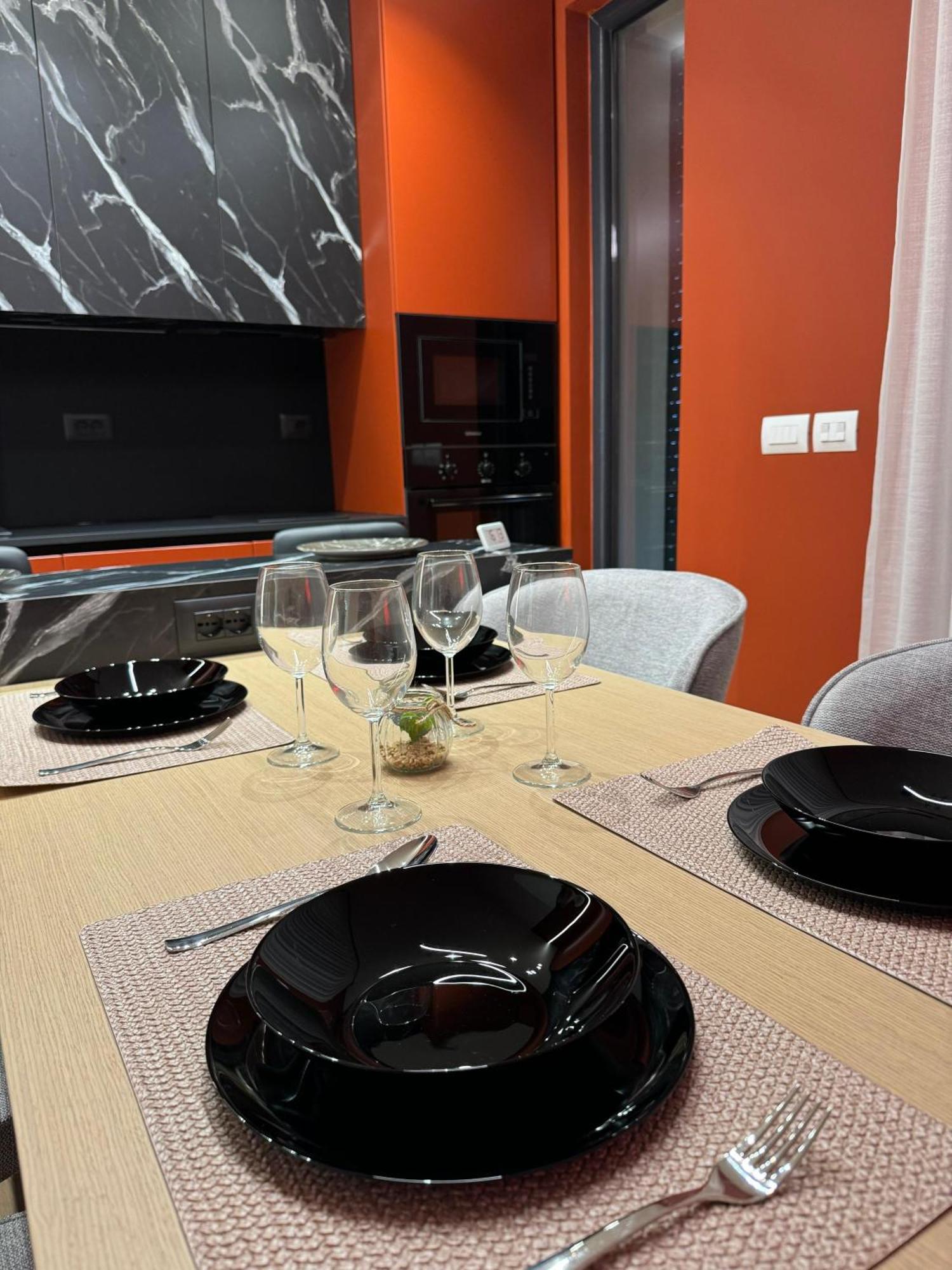 Incasso City Center Apartment Тирана Екстериор снимка